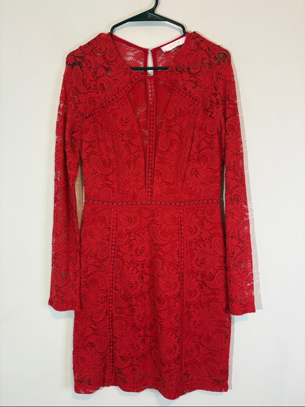 ASTR The Label Red Lace and Mesh Bust Cut Out Full Lace Long Sleeve Mini Dress M